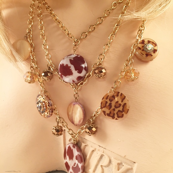 Animal Print Triple Gold Tone Chain Necklace - Picture 3 of 4